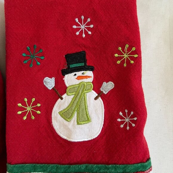 Christmas-Themed Embroidered Kitchen Towels Set Of 4 - Picture 4 of 5